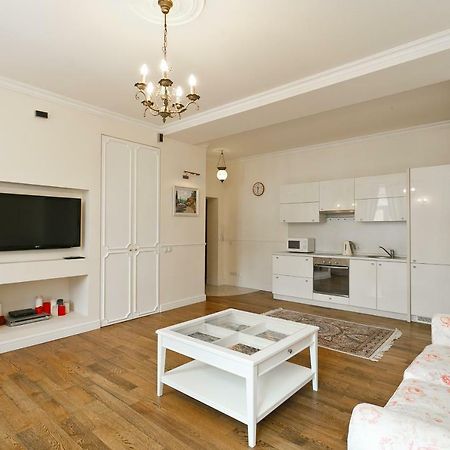 Royal Rent Minsk Apartamento Exterior foto