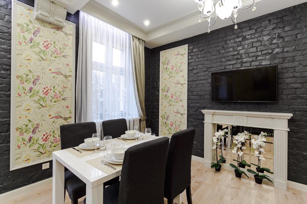 Royal Rent Minsk Apartamento Exterior foto