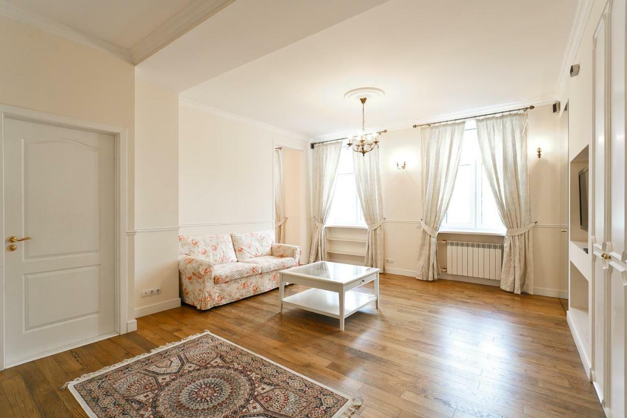 Royal Rent Minsk Apartamento Exterior foto